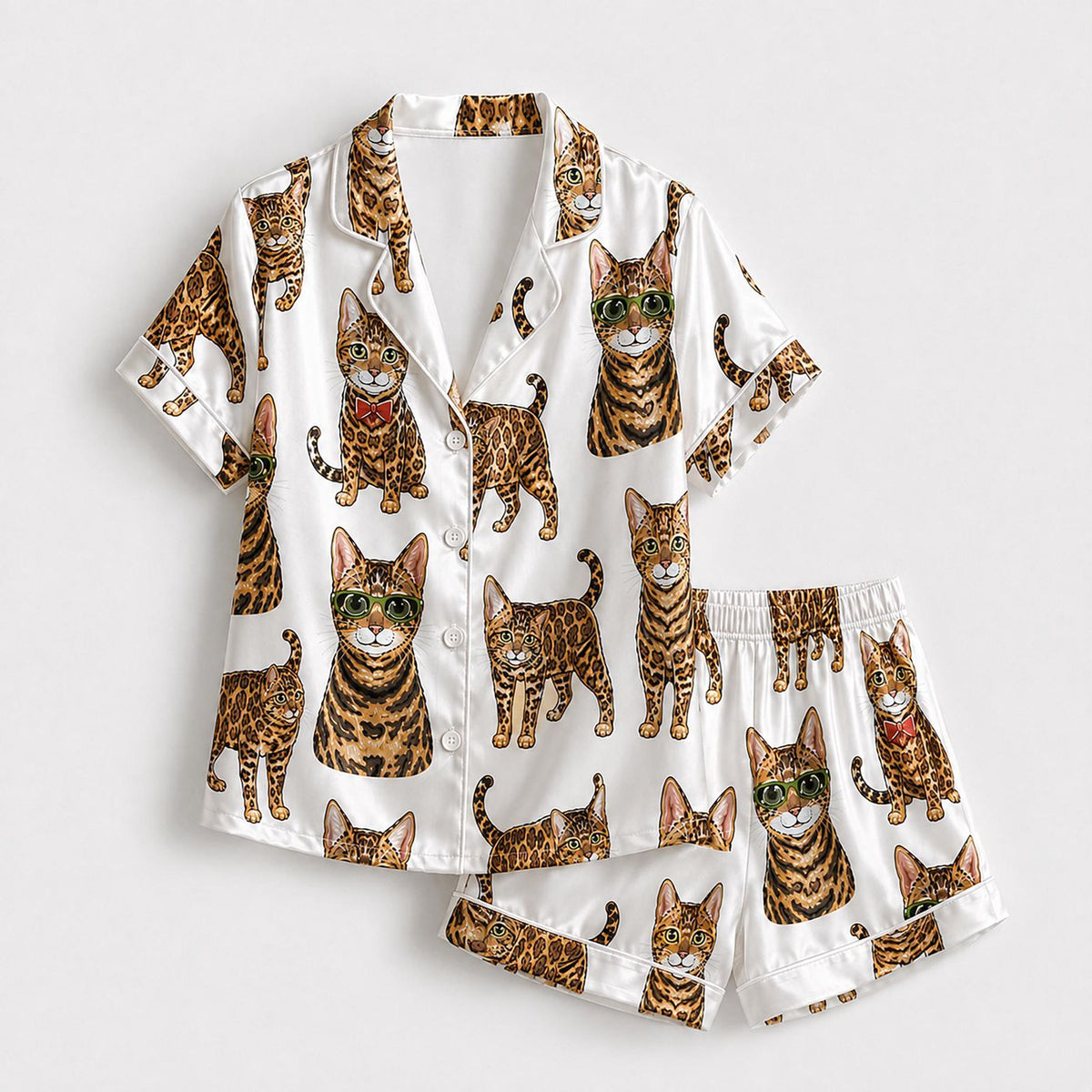 Bengal Cat Satin Pajama Set: Leopard Style Kitty Pattern for Cozy Sleepwear
