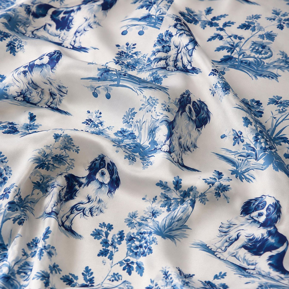 Stylish Cozy Blue Dog Toile Satin Pajama Set with Botanical Pattern - Stylish Sleepwear