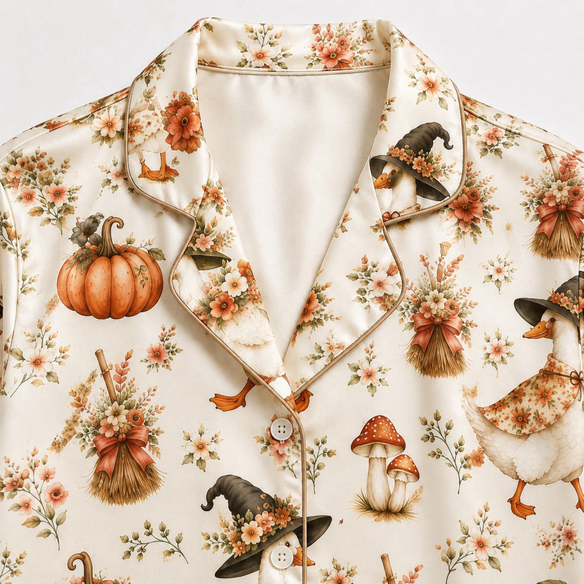 Festive Duck Halloween Print Sleepwear: Ultra-Soft Sustainable Material with Cute Spooky Icons & Fall Colors