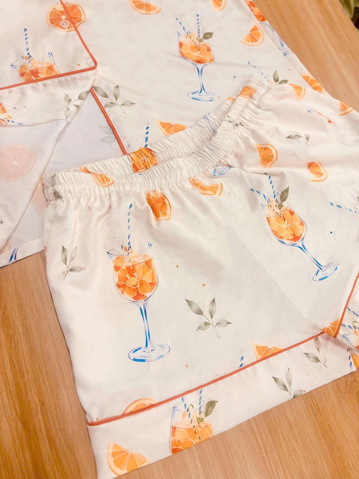 Cozy Halloween Dog Women Pajamas Set - Cute Puppy Sleepwear for Fall Pet Lovers