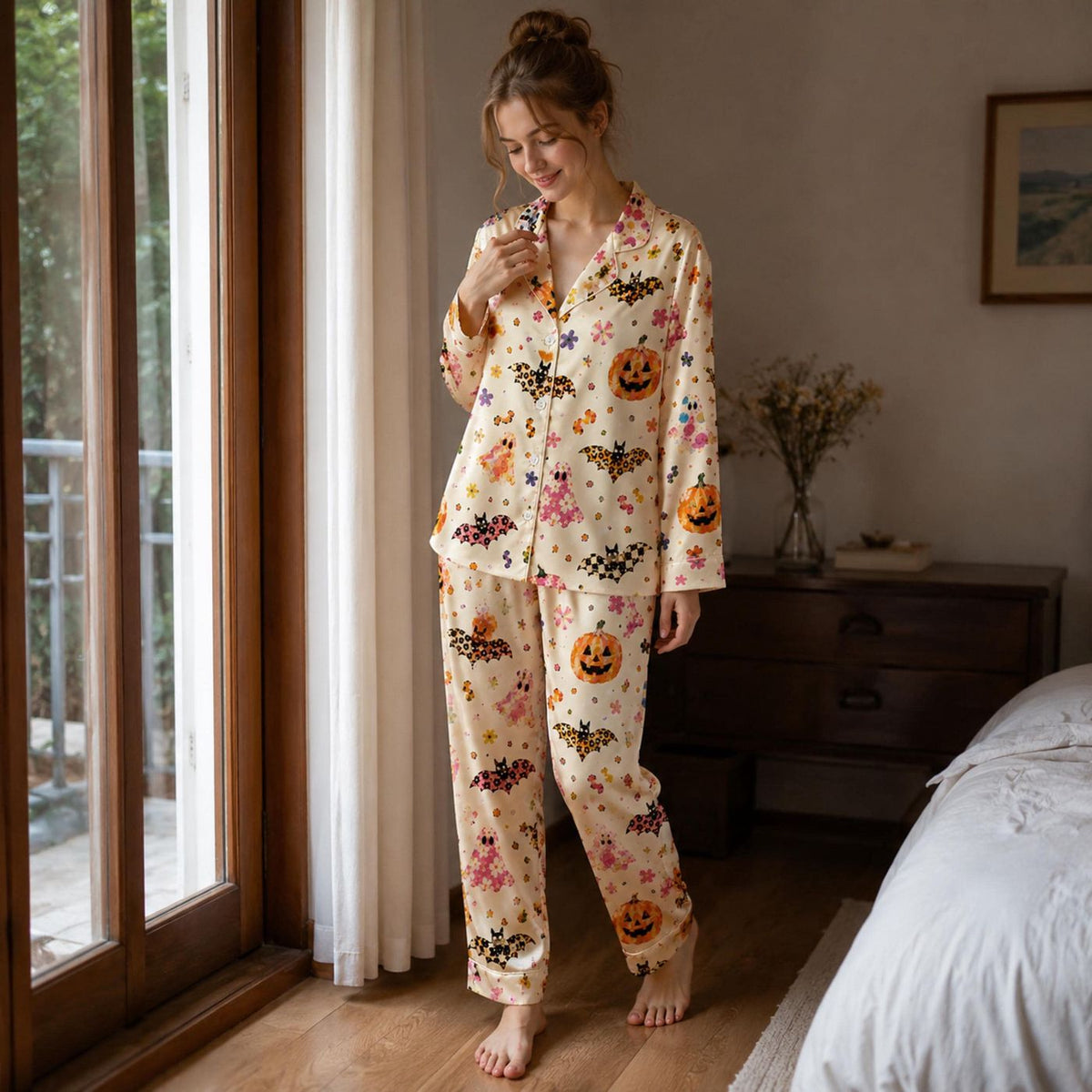 Spooky Season Satin Pajama Set: Cozy Halloween Loungewear & Autumn Gift