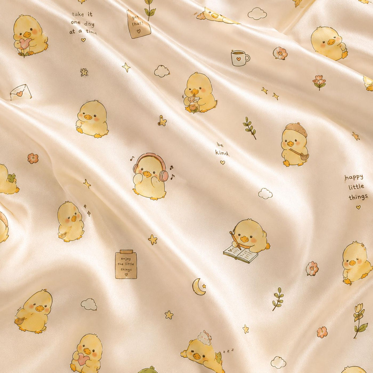 Stylish Duck Print Satin Pajama Set with Minimalist Piping - Comfortable Sleepwear
