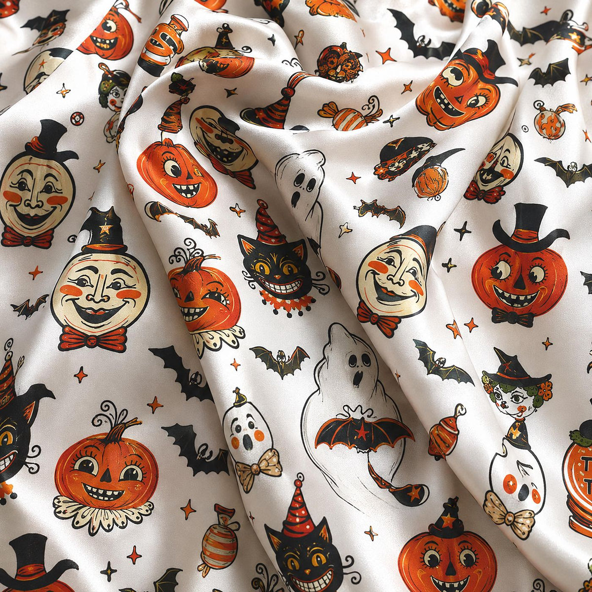 Vintage Halloween Satin Pajama Set with Pumpkins Cats Bats Retro Pattern
